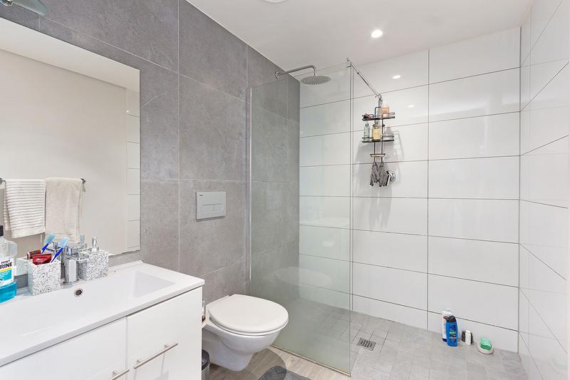 To Let 1 Bedroom Property for Rent in Woodstock Western Cape